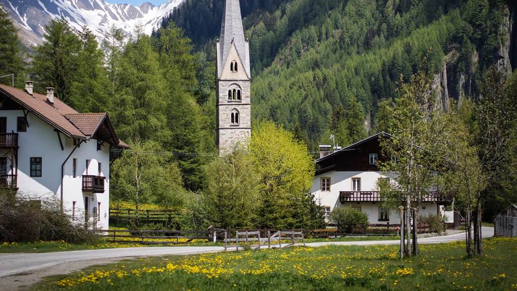 La stretta in Alto Adige: "Vietato acquistare casa se non sei residente qui"