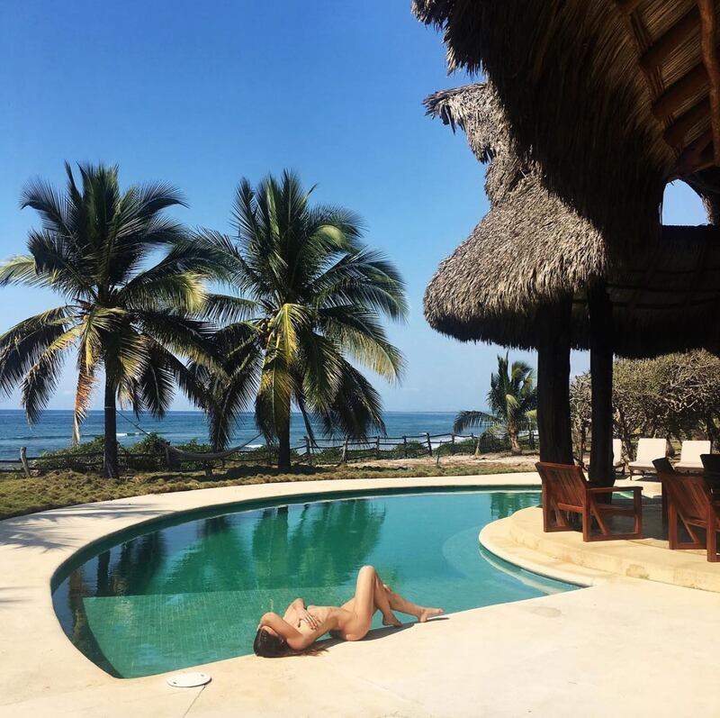 The Magdalena Experience, i nudi su Instagram 31