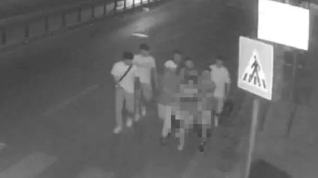 Stupro, il branco fa quadrato . "La ragazza era d'accordo"