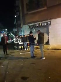 Afragola, bomba esplode contro autosalone 4