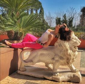 Naike Rivelli, topless per i 150.000 follower 10