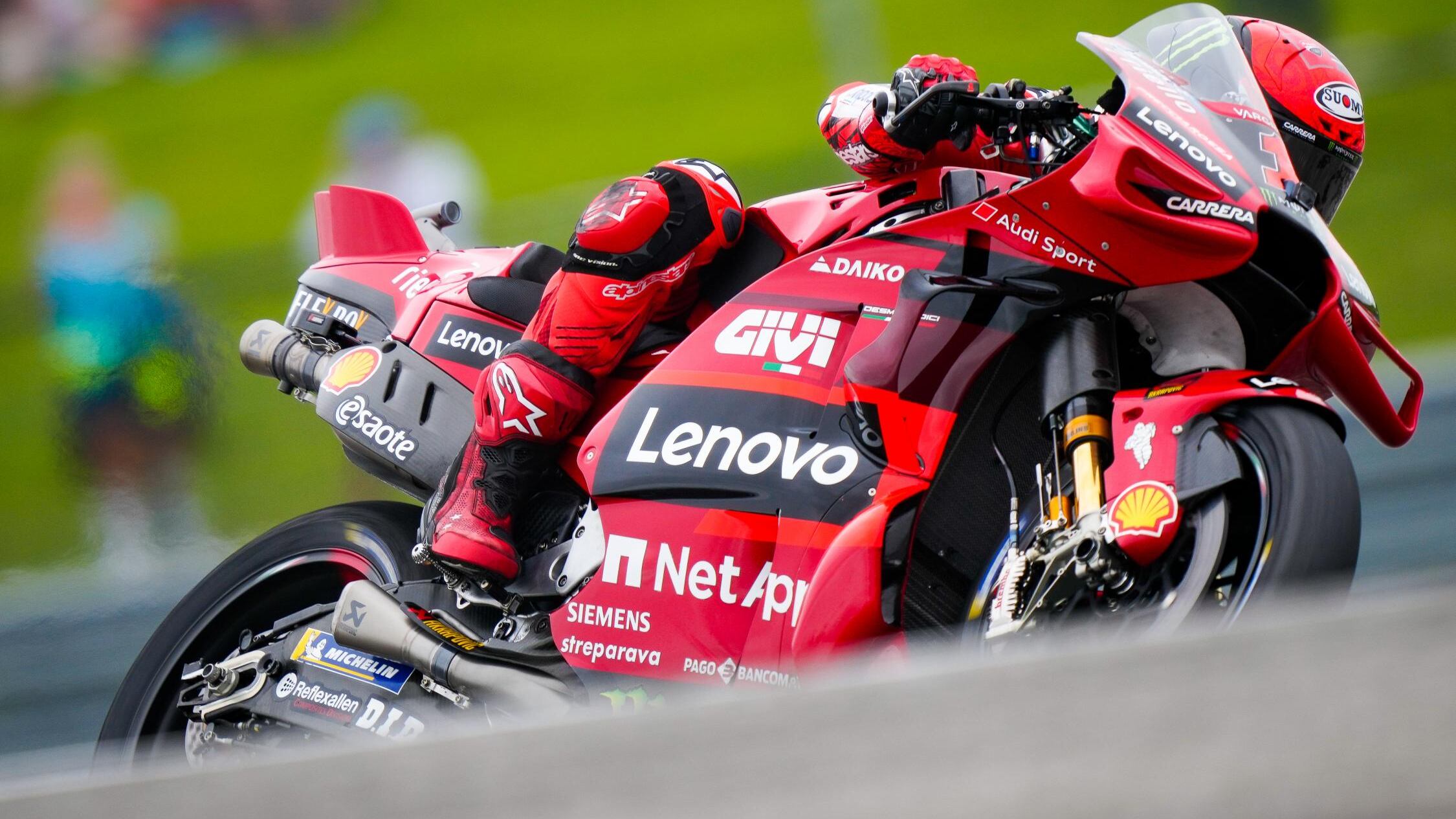 MotoGP Austin, pole position funambolica per Bagnaia
