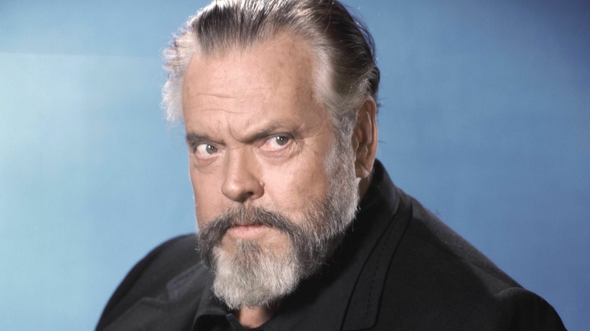 Bibite, amore e risate: ecco la ricetta di Orson Welles contro le dittature