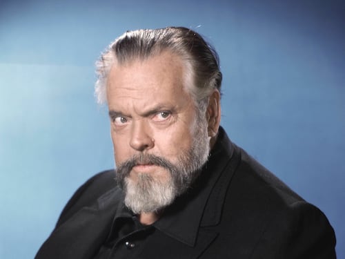 Bibite, amore e risate: ecco la ricetta di Orson Welles contro le dittature