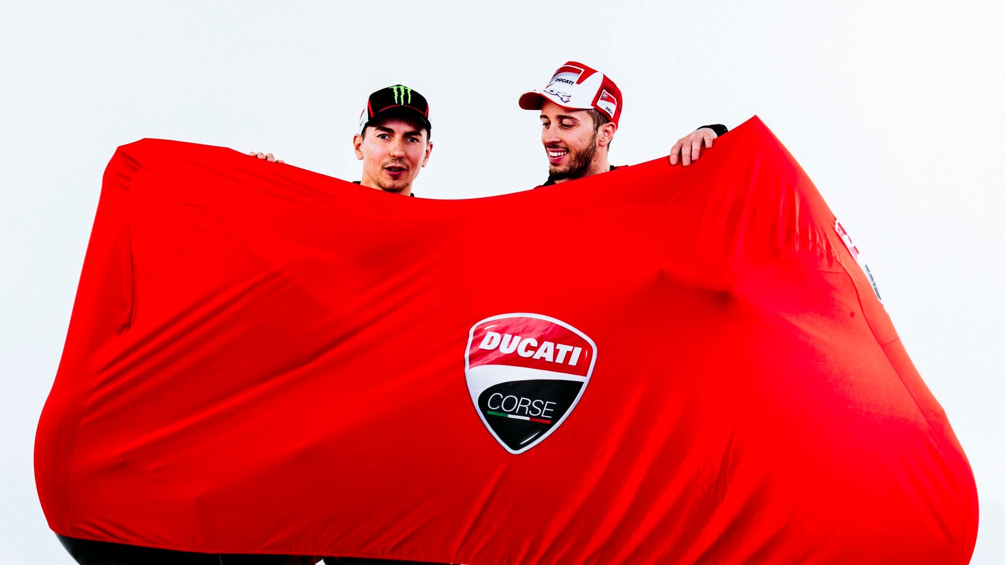 Papà Dovi, che soddisfazione: con la Ducati tutto dà più gusto