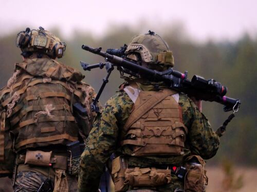 I Marines Usa si esercitano a Porto Rico: cresce l’ombra del conflitto con il Venezuela