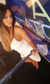 Marika Fruscio super-sexy per il Napoli 23