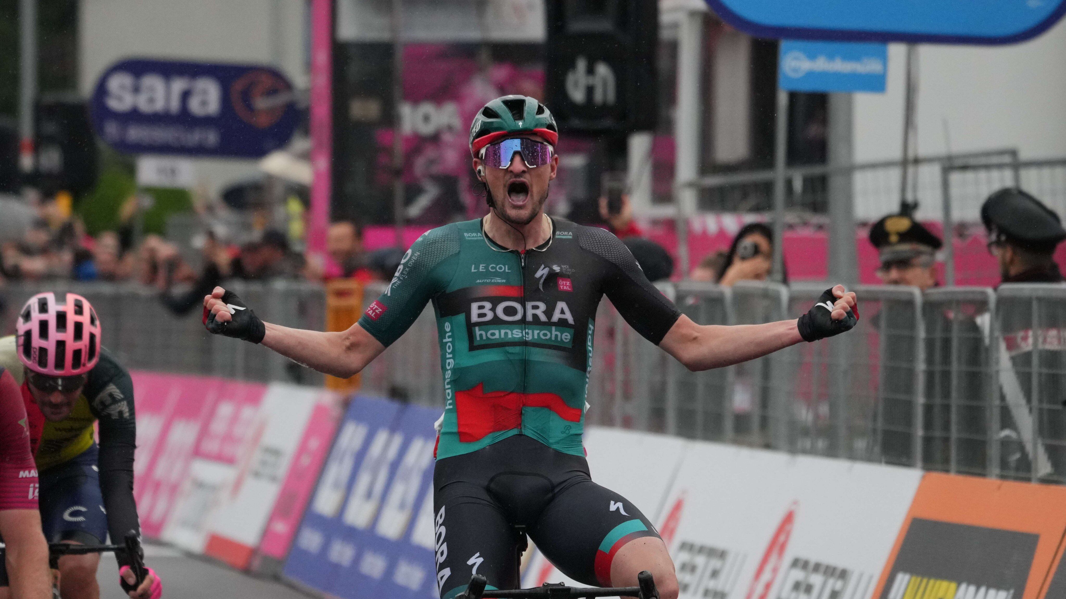 Sorpresa al Giro: Armirail in rosa, vince ancora Denz