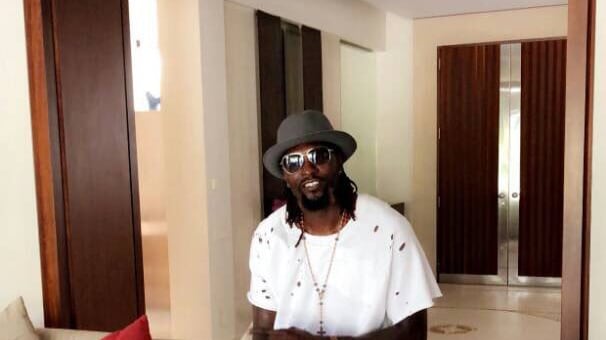 Ex Real Madrid, Adebayor: "Ho pensato seriamente al suicidio"