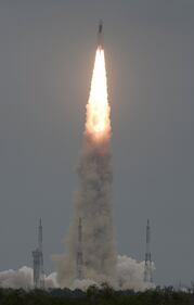 India, al via missione lunare Chandrayaan-2 2