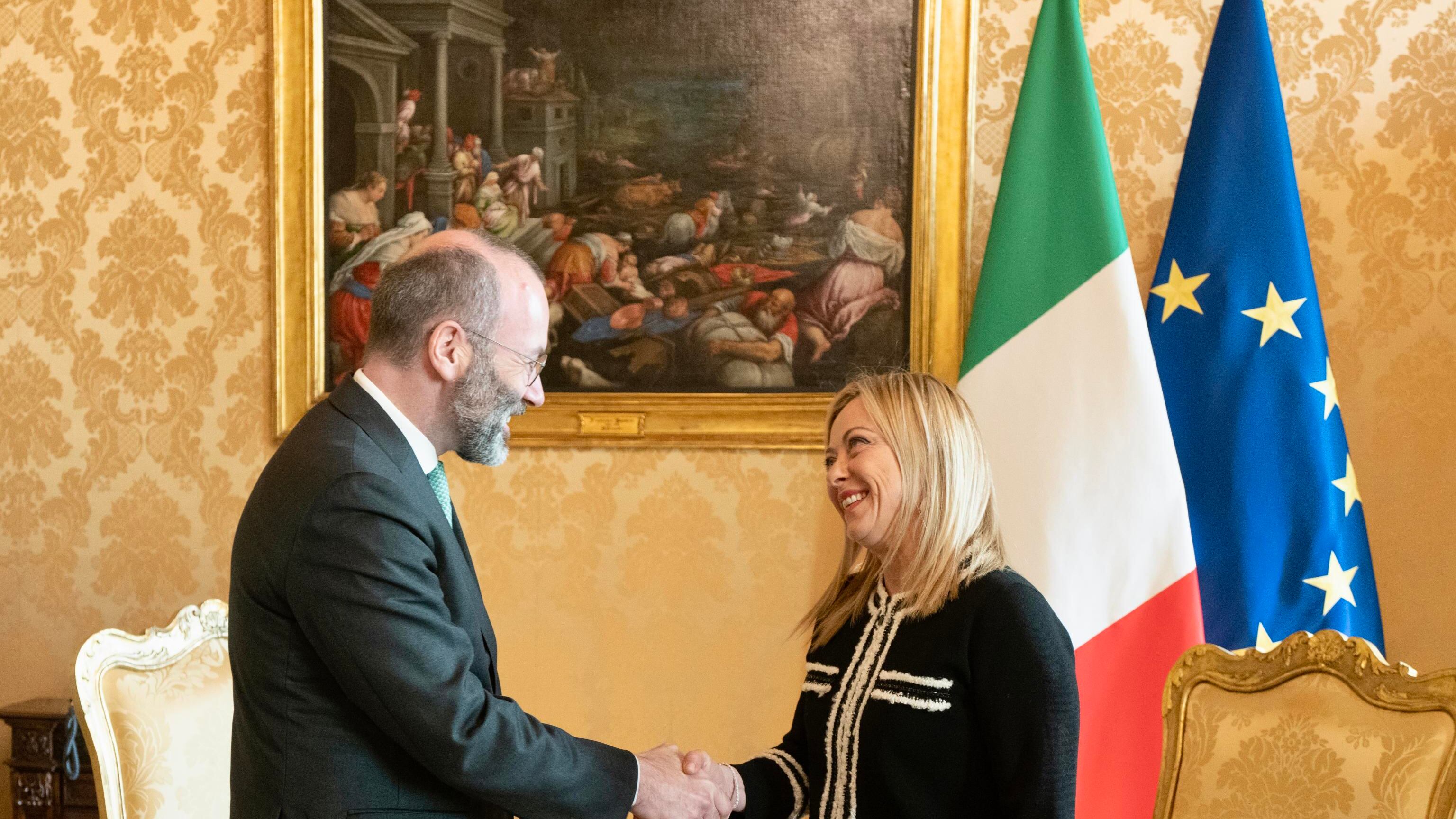 Weber, apertura a Meloni in vista delle Europee 2024