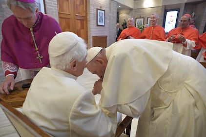 I nuovi cardinali in visita da Benedetto XVI 3