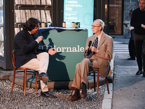 “Il Giornale a Milano c’è”. Da Feltri a Mazzola e Baresi, il racconto della città attraverso le firme del quotidiano