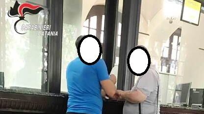 "Ti vengo a prendere e ti apro come un porco": così le minacce all'infermiere