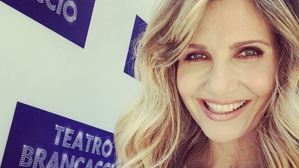 Lorella Cuccarini: “Ai tempi di Buona Domenica ho perso un figlio”