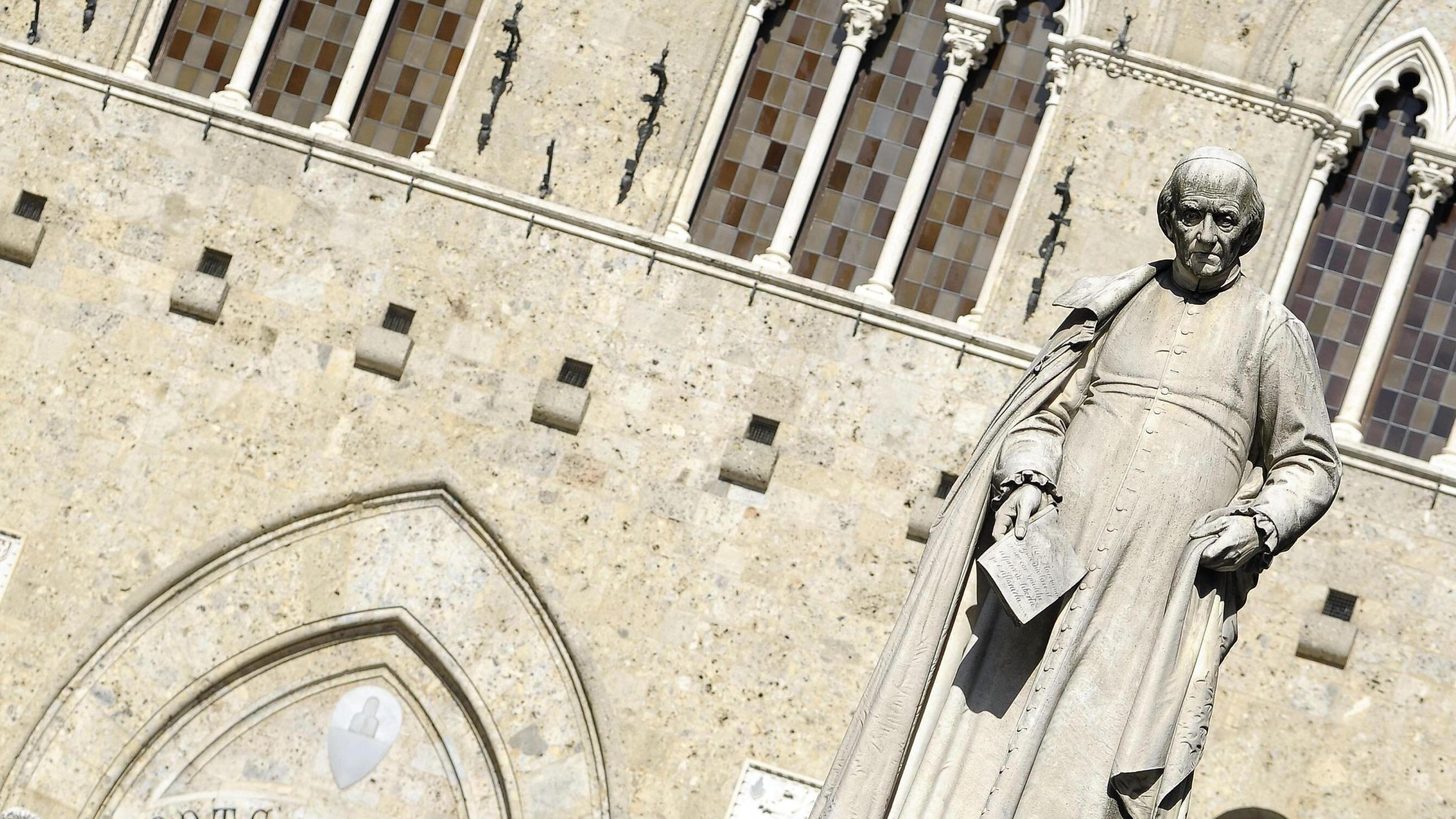 Siena perde la banca: il Monte ai fondi