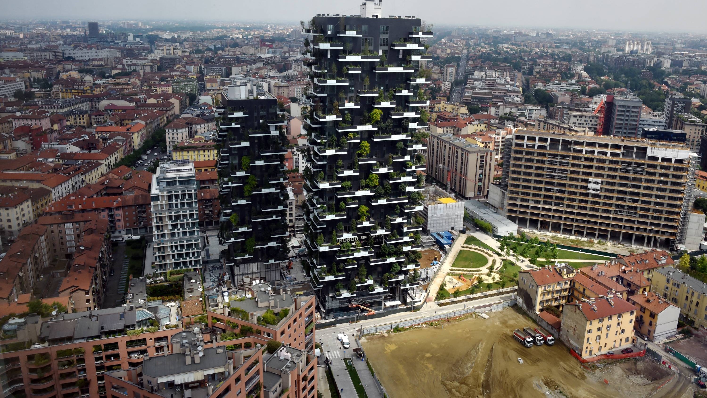 Milano, il Bosco verticale è il grattacielo più bello del mondo
