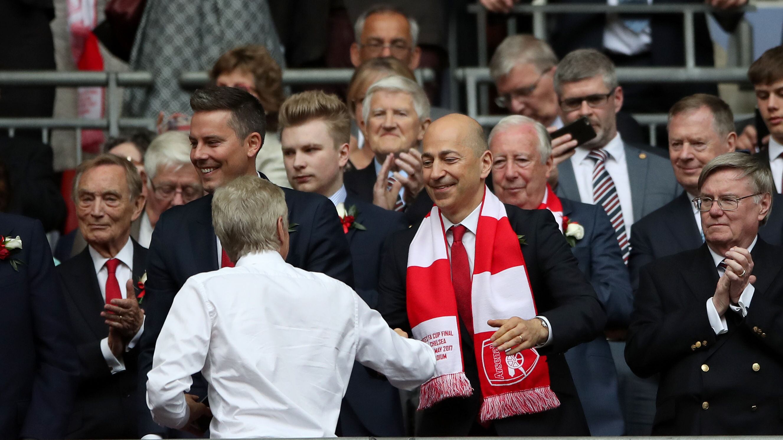 Il Milan strappa all'Arsenal l'ad Gazidis. Elliott completa il ribaltone del club