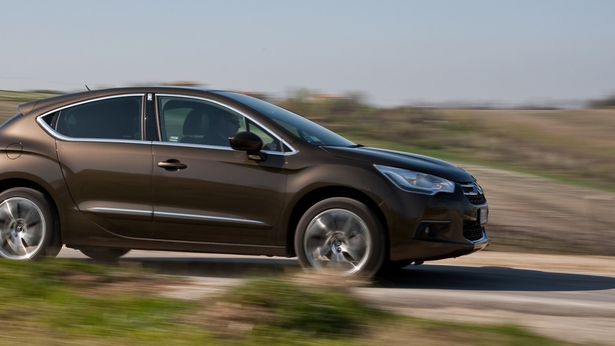 Citroën DS4: difficile da classificare; un piacere da guidare