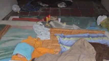 Via Hermada, la scuola da abbattere diventa dormitorio per i disperati