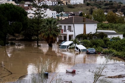 Spagna, Valencia colpita dalle alluvioni: morte e distruzione 7