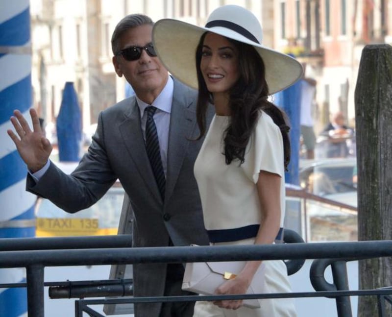 Amal Alamuddin: icona di stile al fianco di George Clooney 5