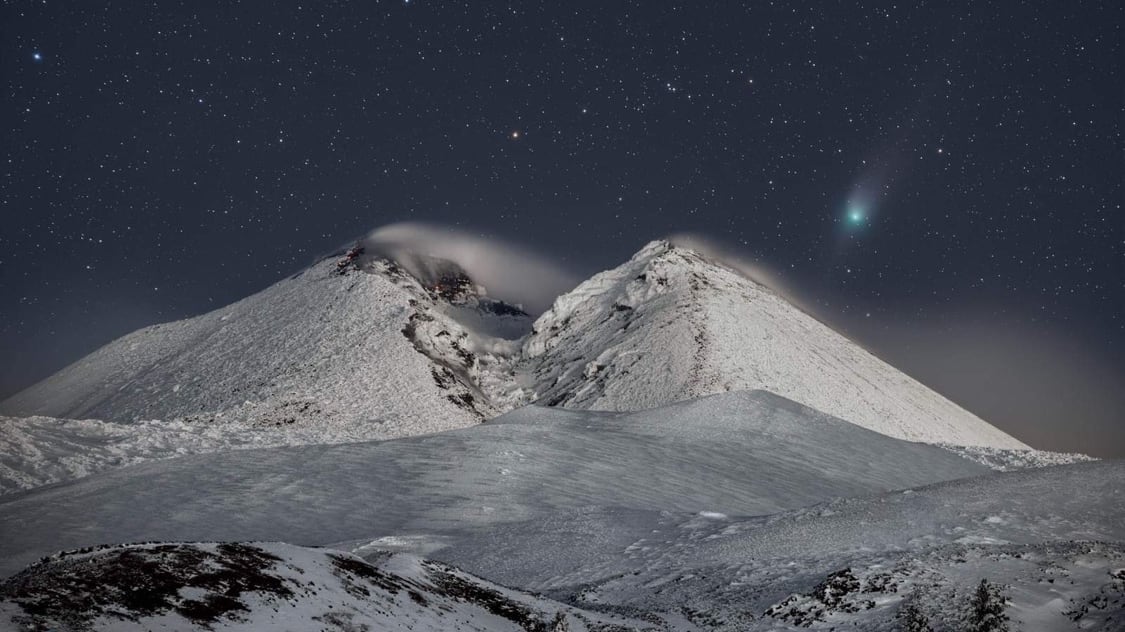 È la notte della cometa dei Neanderthal: ecco come osservarla