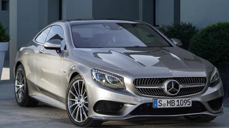 Mercedes Classe S Coupé sa «leggere» la strada