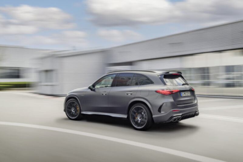 Mercedes-AMG GLC, guarda la gallery 9