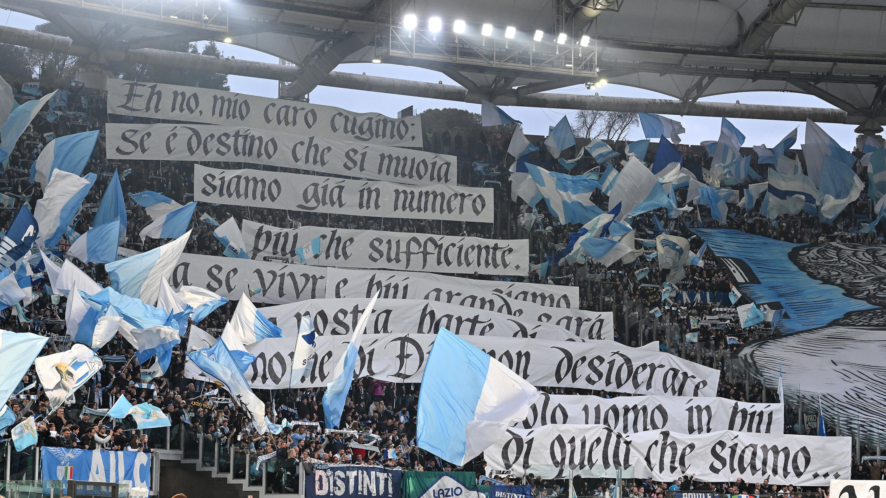 "Hitlerson" e cori antisemiti, la Lazio dispone il daspo a vita per 3 ultras