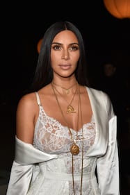Kim Kardashian in biancheria intima alla Paris Fashion Week 6