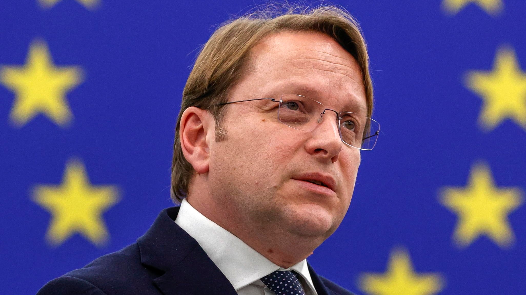 La Ue apre: "Modello interessante"
