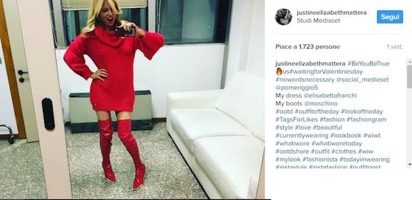 Justine Mattera completamente nuda 21