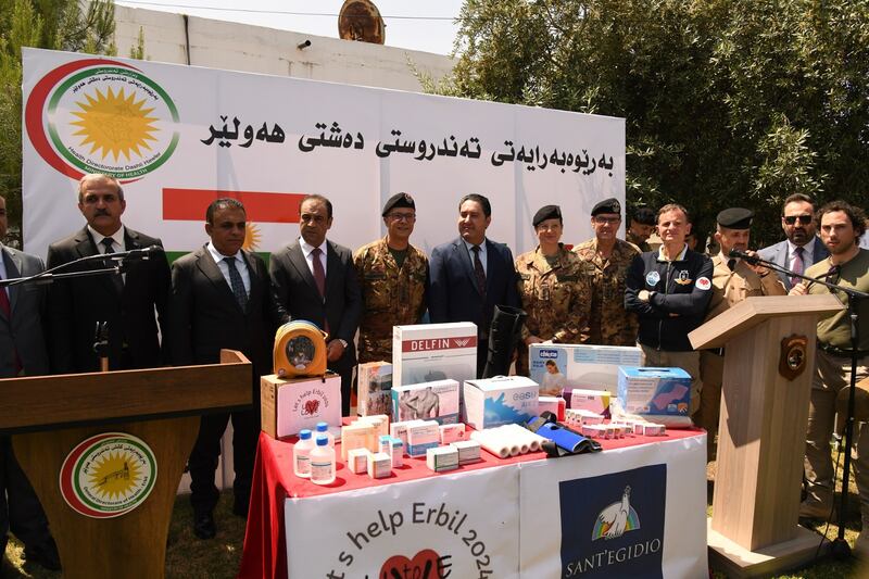 Donazioni del contingente italiano alle popolazioni del Kurdistan 3
