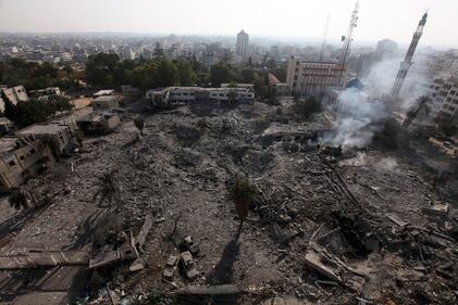 Attacco aereo israeliano su Gaza 7