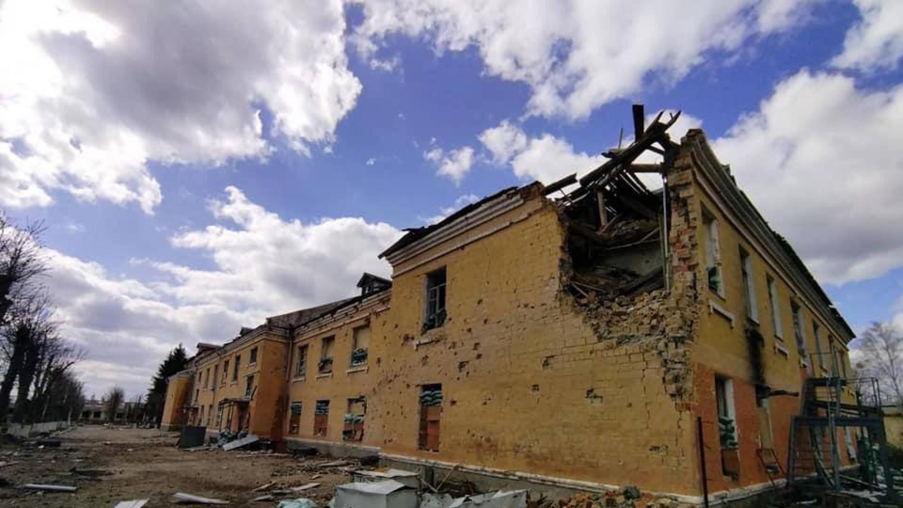 Colpito l'ospedale pediatrico di Mykolaiv: l'ombra della armi non convenzionali