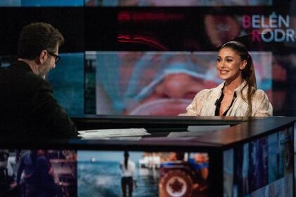Belen Rodriguez, i fan scoprono il fotoritocco 10