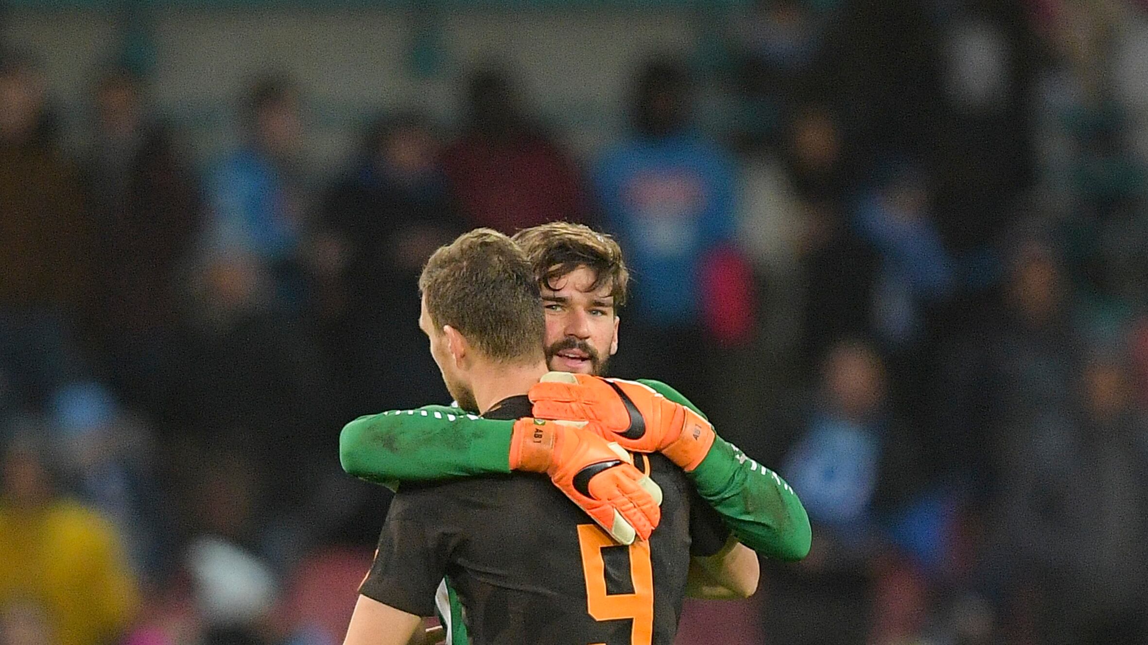 Il muro e il bomber La Roma cerca i quarti con Alisson e Dzeko