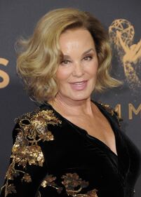 Emmy 2017, attrici hot sul red carpet 7