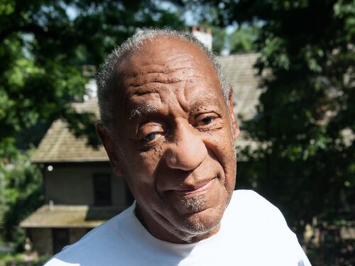 "Bill Cosby libero è la fine di un'ingiustizia" La "signora Robinson" fa infuriare il #MeToo