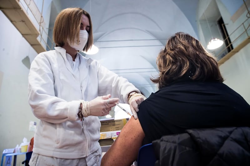 Decreti pasticciati e tracciamenti in ritardo. Tutti gli errori da non ripetere contro il Covid