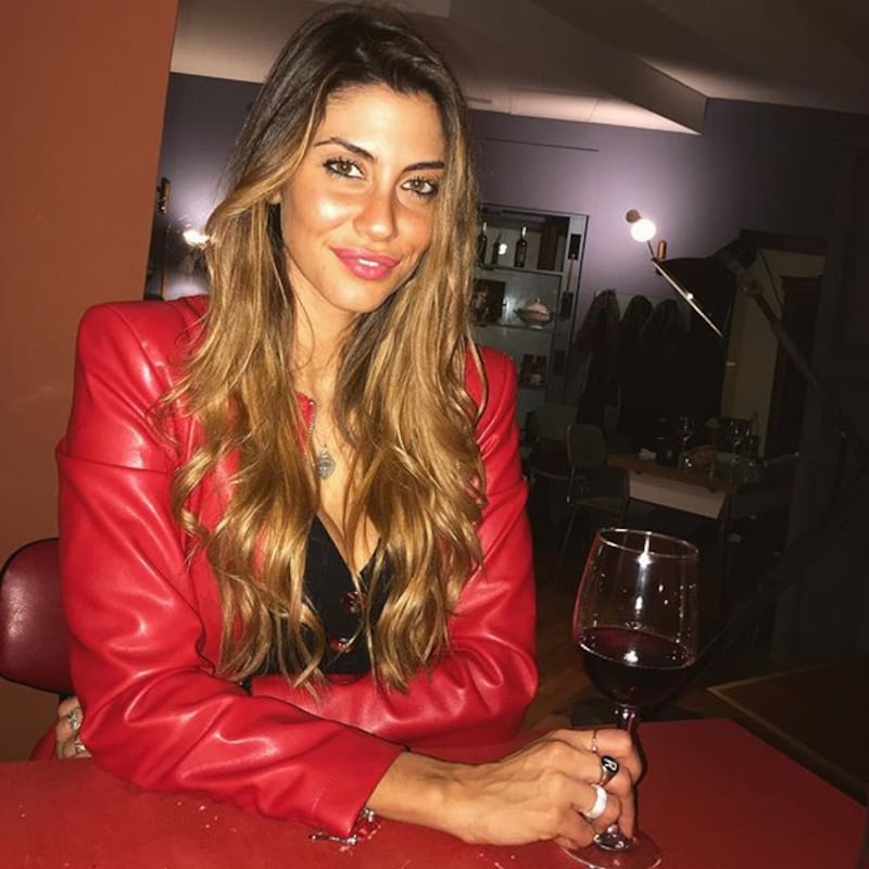 Stefania Macario da urlo su Instagram: gli scatti di lady Di Gennaro 8