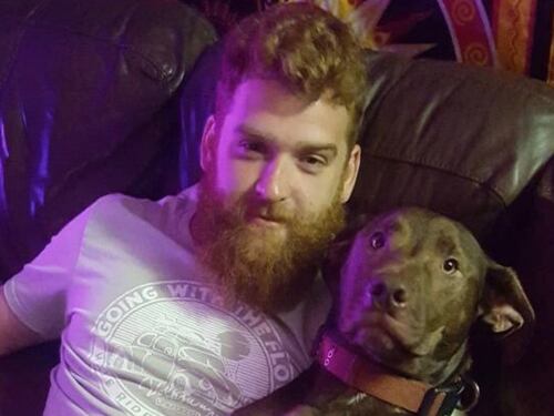 Usa, cane spara per sbaglio col fucile: il padrone muore in auto