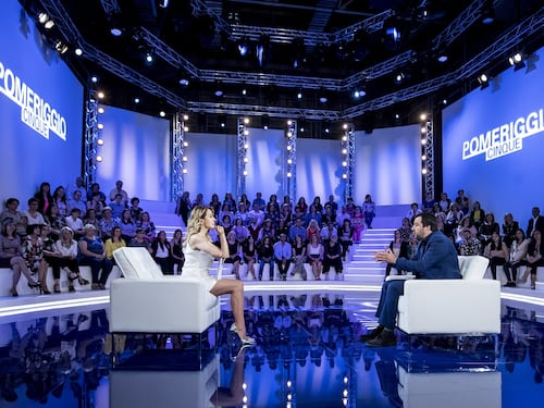 Rai e Mediaset, svelato quanto guadagna il pubblico in studio