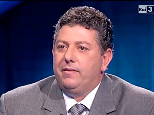Denunciò il pizzo e fu costretto a chiudere: lo Stato gli chiede 12 mila euro