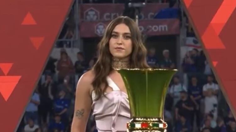 "Ha sbagliato...". Gaia Gozzi nella bufera per aver cantato l'inno alla Coppa Italia