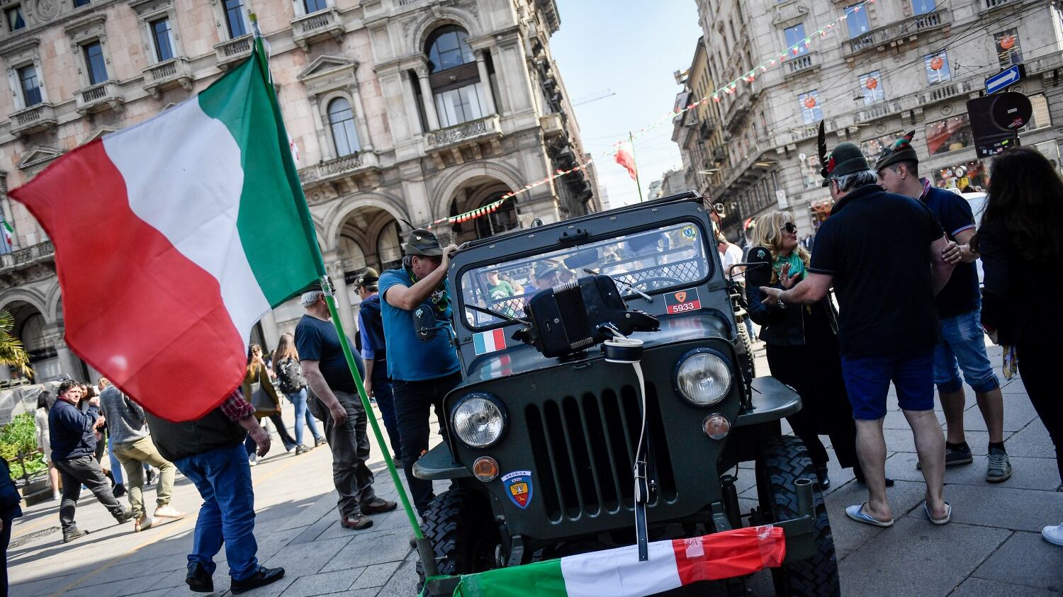 Non è di sinistra. E Sala dimentica il Tricolore