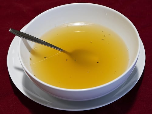 Come battere l'influenza a tavola. Cosa mangiare e perché