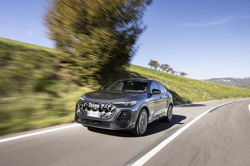 Audi Q5 e-hybrid: guarda la gallery 19