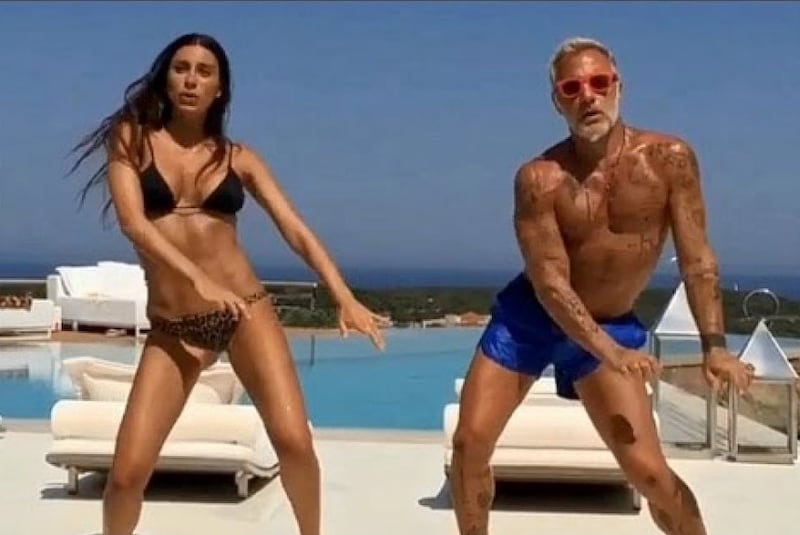Gianluca Vacchi e Giorgia Gabriele, le foto più belle 8